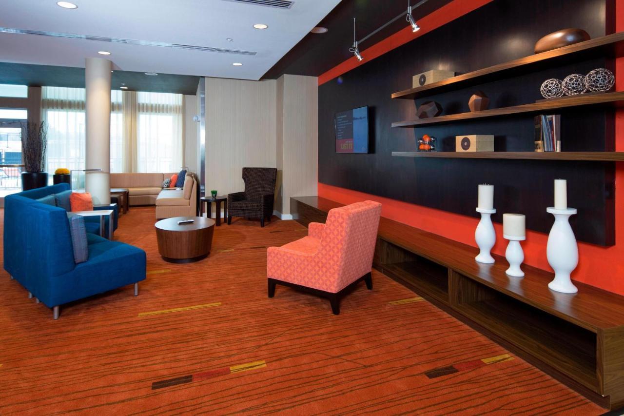 Courtyard By Marriott Dallas Midlothian At Midlothian Conference Center Exterior foto